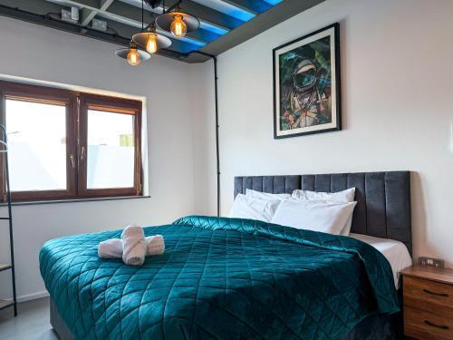 Unique Studio Apartment with Private Garden - Tap to explore photos
