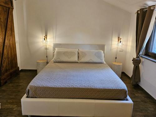 Casale Valle Cardinale Room Type - Double Room with Garden View Casale Valle Cardinale Room Type - Double Room with Garden View