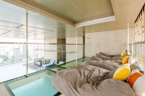 Pet Friendly Modern Nest Asoke - Tap to explore photos