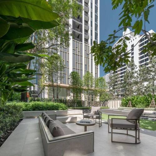 Pet Friendly Modern Nest Asoke
