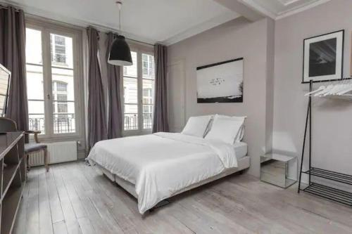 Saint-Honoré Luxurious 2 Bedrooms apartment 120m2