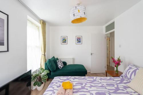 Quaint Apartment Near Tower-London Bridge and Big Ben