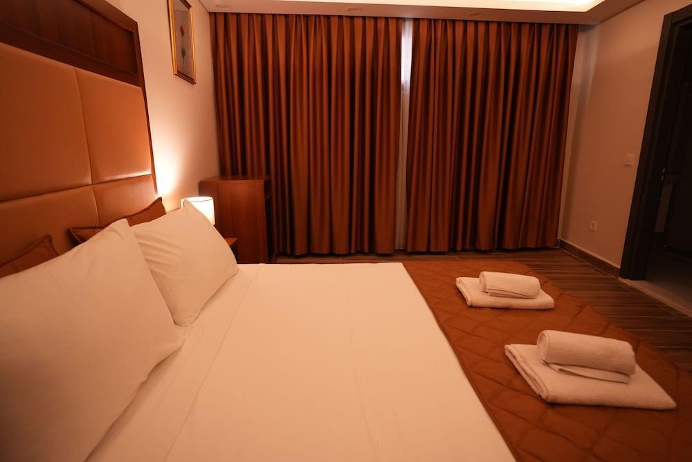 Keeper Room Type - Standard Double or Twin Room