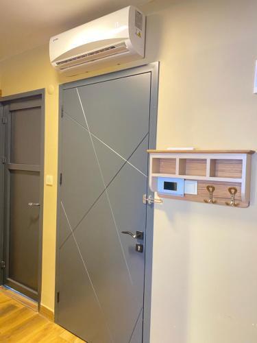 Architect Design - Equipped flat in central Kadıköy - Tap to explore photos