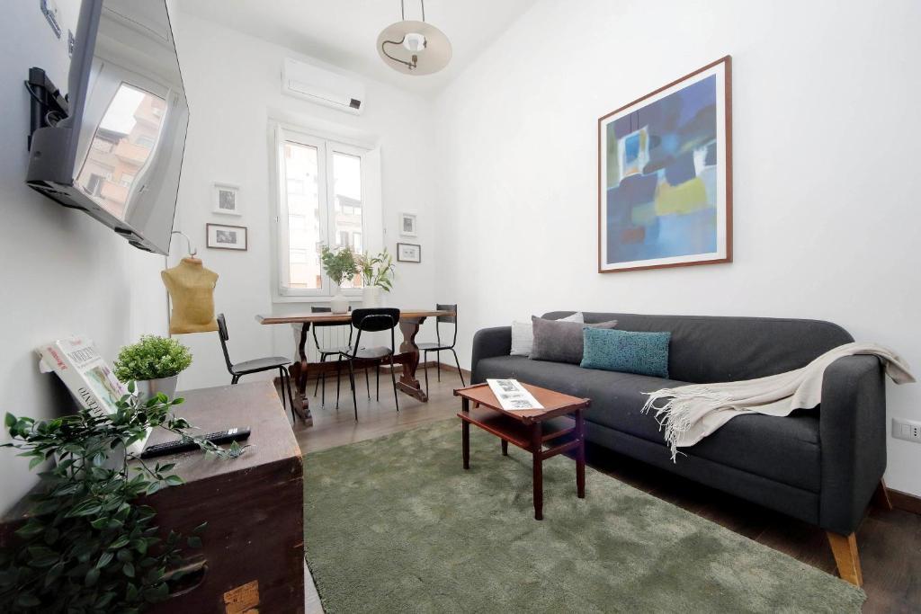 Scipioni Spacious Apartment - Tap to explore photos