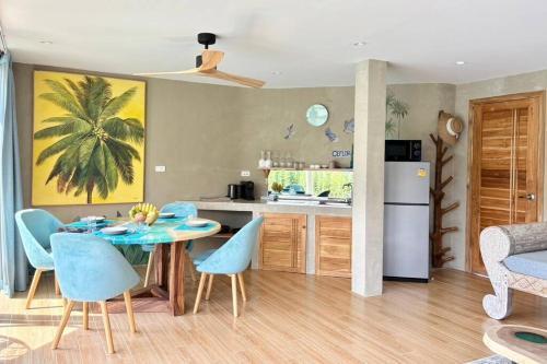 Villa Cefloralie - A Tranquil Retreat in Koh Samui - Tap to explore photos