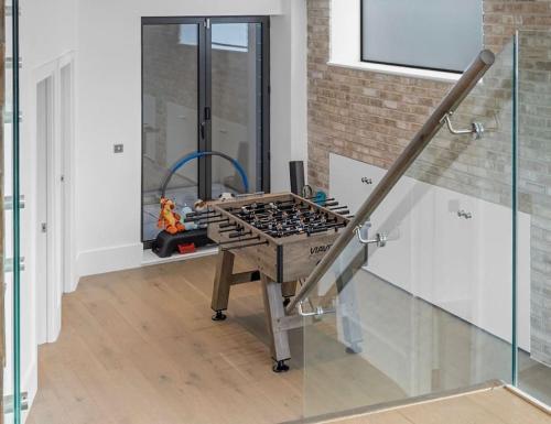 Stylishly Designed 4 Bedroom Home - Tap to explore photos