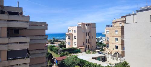 Ostia Fronte Mare - Bibbi's Seaview Flat