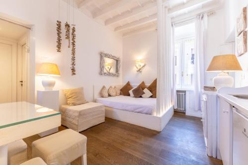 Colosseo Historic Apartment