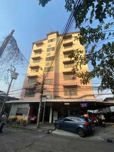 Suppamas Mansion ศุภมาส แมนชั่น