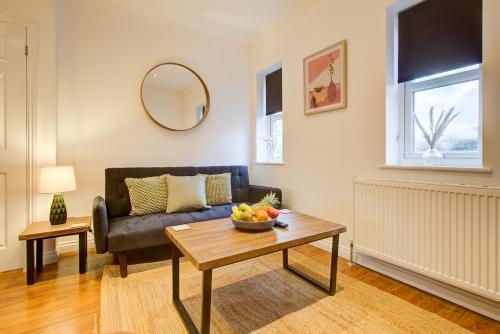 Beautiful Two Bedroom Apartment with Free Parking! - Tap to explore photos