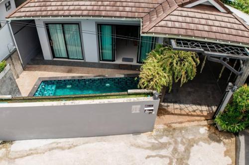 Udomsuk Pool Villa Krabi - Tap to explore photos