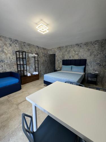 Edo House Anzio - Beachfront - Fronte Mare - Affittacamere - Private Parking Room Type - Studio with Garden View Edo House Anzio - Beachfront - Fronte Mare - Affittacamere - Private Parking Room Type - Studio with Garden View