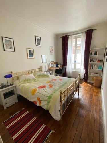 Near Paris, charming quiet sunny 2 rooms - Tap to explore photos