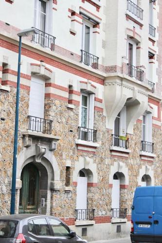 Near Paris, charming quiet sunny 2 rooms