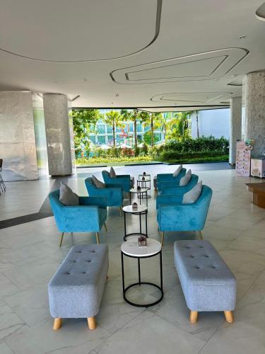 La Vita Luxury Apartment - Tap to explore photos