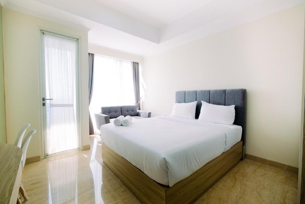 Nice Studio Menteng Park Apartment By Travelio