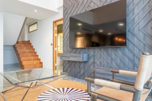 Elite Atoll Serviced Apartments Phuket Room Type - Three-Bedroom Apartment with Ocean View Elite Atoll Serviced Apartments Phuket Room Type - Three-Bedroom Apartment with Ocean View