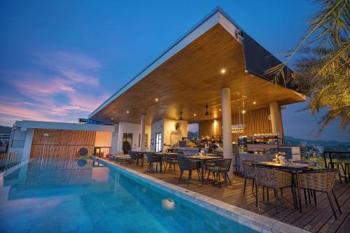 Elite Atoll Serviced Apartments Phuket - Tap to explore photos