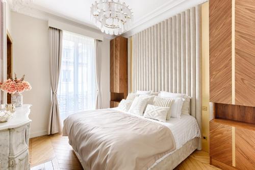 Appartement Artistique de Luxe 3 Chambres sur Champs Élysée