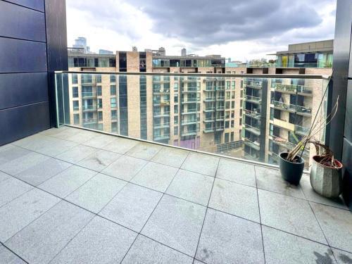 Avrora 2 Bedroom Luxury Apartment