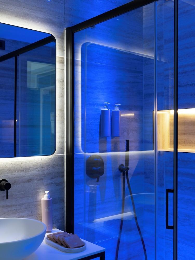 Adoro Hotel Room Type - Junior Suite, Terrace