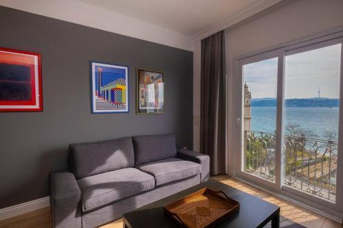 Hip Bosphorus View Apartment