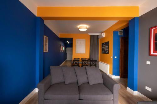 Hip Bosphorus View Apartment - Tap to explore photos
