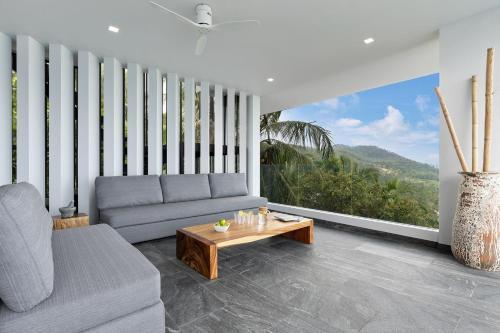 Villa Jungle Sea View 4Br & Panoramic view - Tap to explore photos