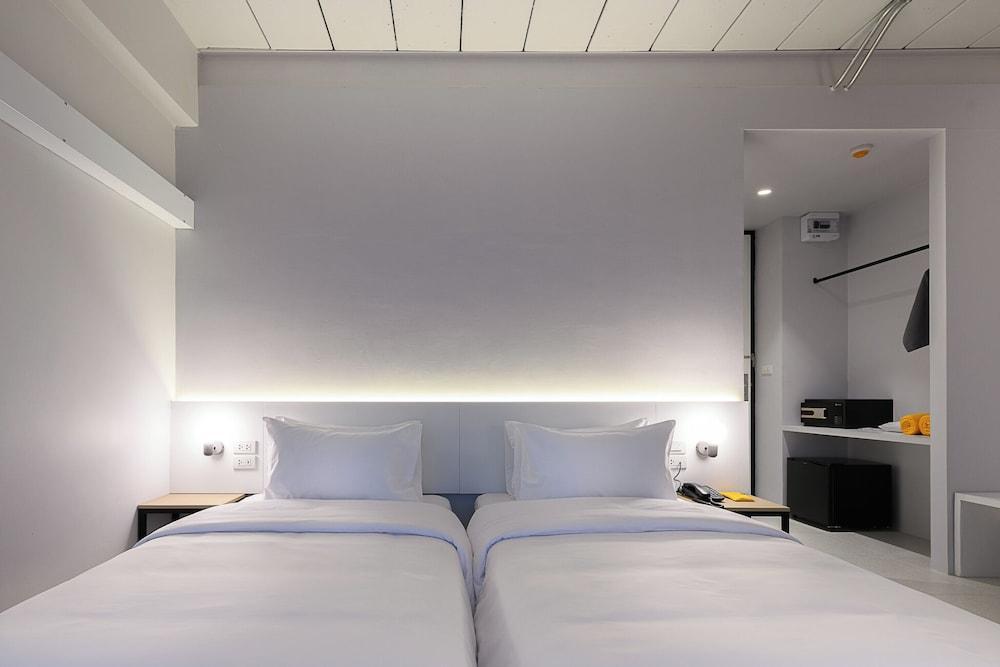 Mowa Bangkok Room Type - Grand Riverfront Deluxe Room