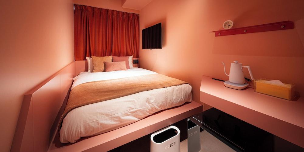 Ocica Oshiage Tokyo by Rhotel Room Type - Pink with Shared Bathroom