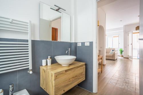 Good Vibes beach apartment - Tap to explore photos