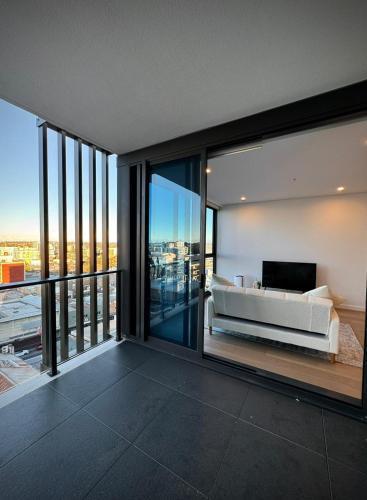 Sydney Private Home - Tap to explore photos