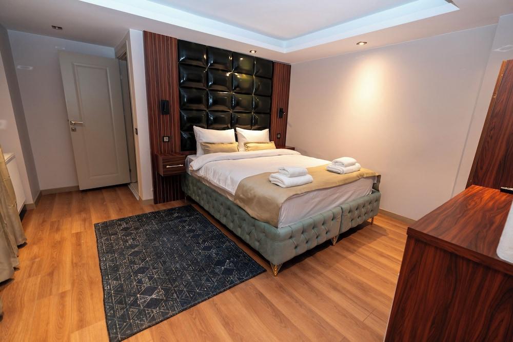 The Mua Luxury Homes Room Type - Family Room