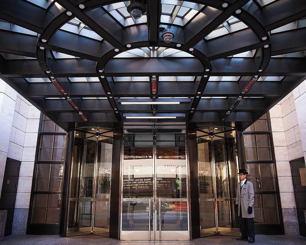Four Seasons Hotel New York - Tap to explore photos