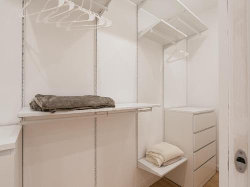 The Best Rent - Modern one-bedroom apartment in the Cipro area - Tap to explore photos