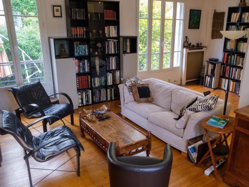 Appartement duplex avec jardin à deux pas de Paris - Tap to explore photos