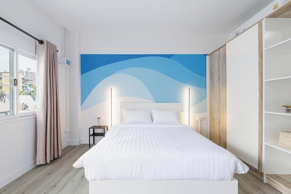 SRINN Hotel Pattaya Klang Room Type - Superior Double Room SRINN Hotel Pattaya Klang Room Type - Superior Double Room