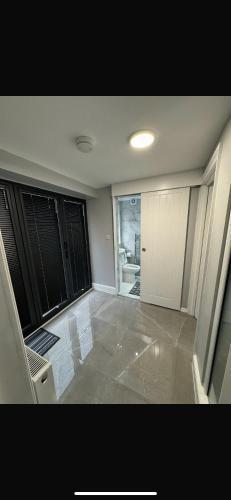 Place to stay in Erith - Tap to explore photos