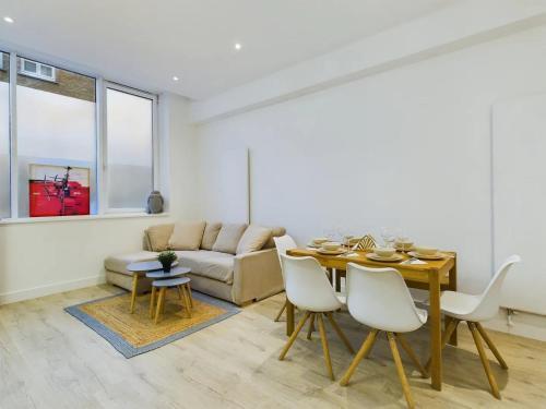 Pass the Keys Stylish Shoreditch Apartment - 4Bed, 3Bath