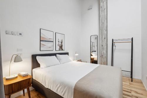 Limehome Rome Via Fortebraccio - Tap to explore photos