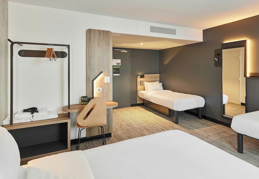 B&B Hotel Marne-La-Vallée Val D'Europe Room Type - Quadruple Room, Non Smoking