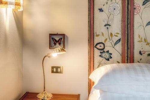 Residenza Brama - Art ApartHotel - Tap to explore photos