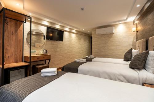 Old Harbour Hotel istanbul Room Type - Standard Triple Room