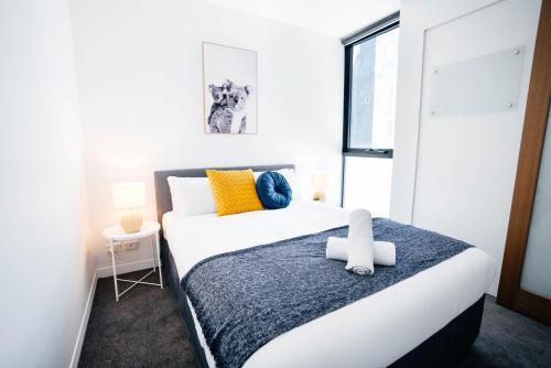 Comfort Urban Oasis in Spencer CityViews - Tap to explore photos