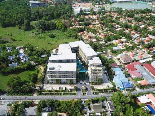 Diamond Apartment with Terrace near Bang Tao Beach