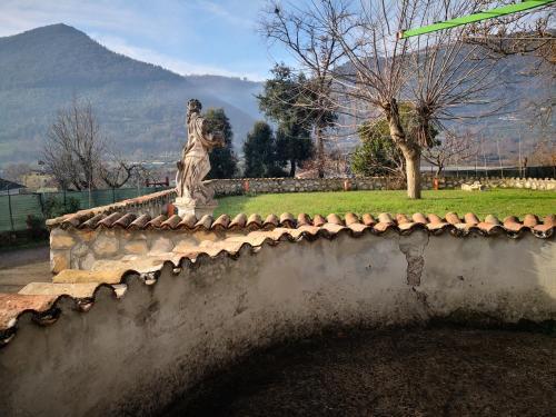 La quercia - Tap to explore photos