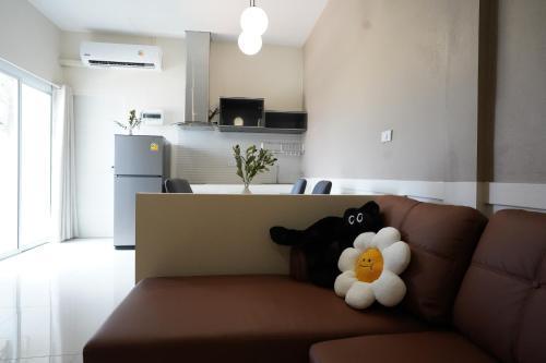 HOMMORY RESIDENCE - East Chalong - Tap to explore photos