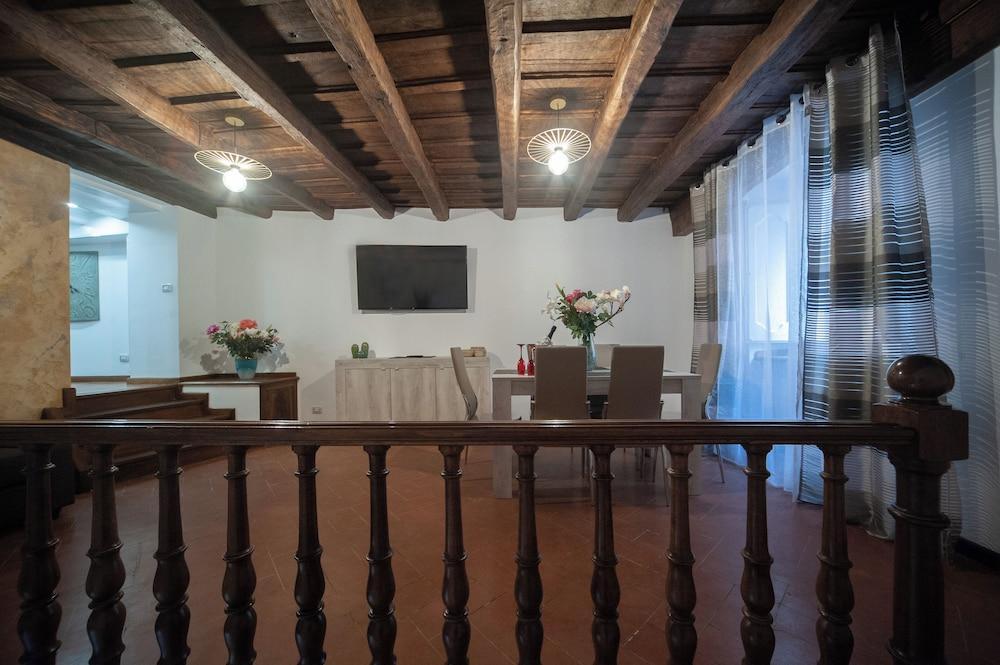 navona jacuzzi apartment Room Type - Apartment, City View navona jacuzzi apartment Room Type - Apartment, City View