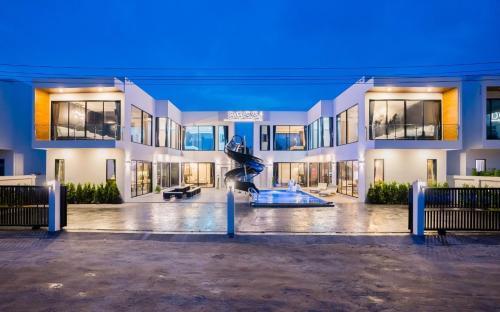 Boss Pool Villa Pattaya